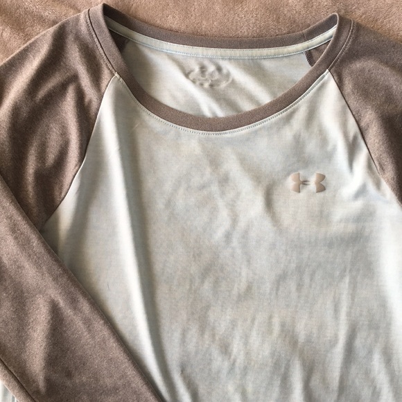 Under Armour shirt - Picture 2 of 2
